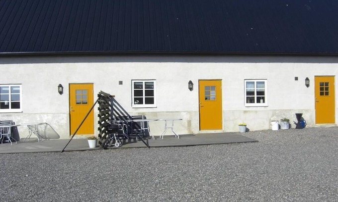 Malarhusens House | 2 bedroom apartment in Löderup