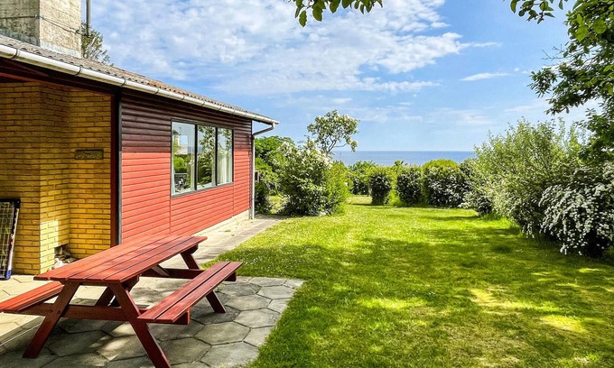 Sandkaas House | 2 bedroom awesome home in Allinge