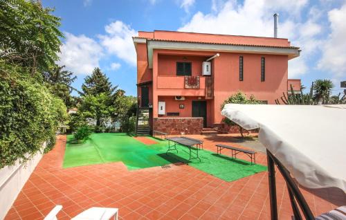 Arco Felice House | 2 Bedroom Awesome Home In Pozzuoli