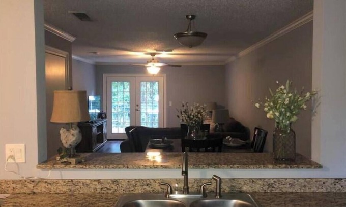 Oxford Condo | 2-bedroom condo in charming Oxford within walking distance of the stadium.