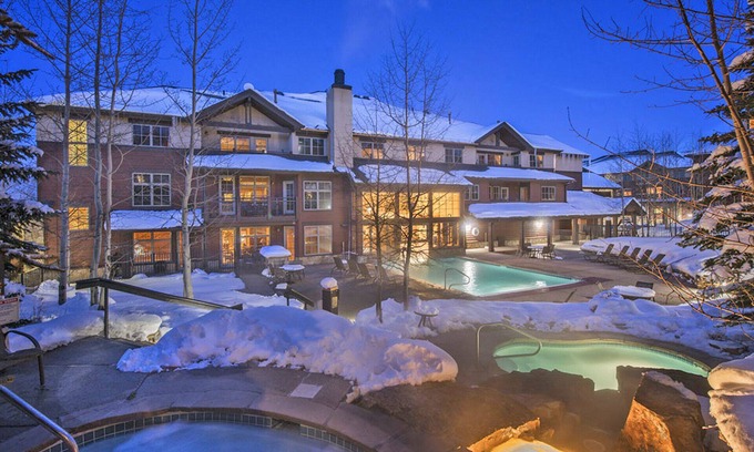 Four O'Clock Villa | 2 Bedroom Condo in Breckenridge - Ski-In & Ski-Out - Family Friendly