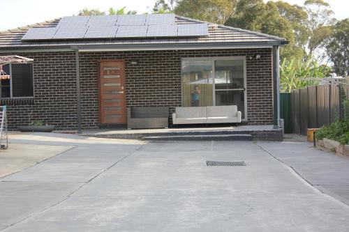 Mt Pritchard House | 2-bedroom Granny Flat