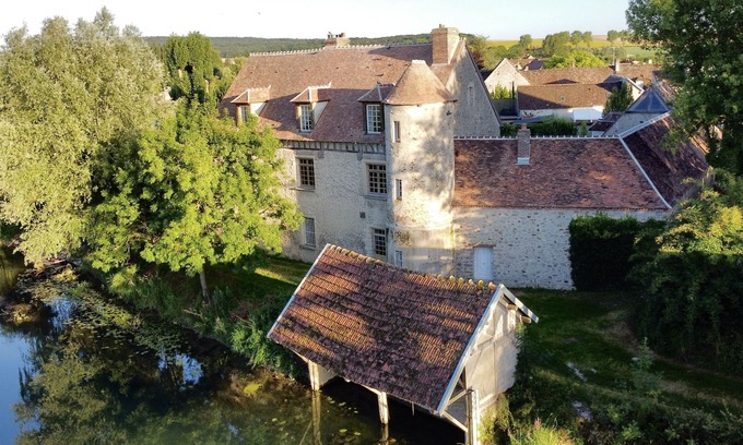 Marnay-sur-Seine House | 2-bedroom house. Riverside monastery in Champagne region, 100km from Paris