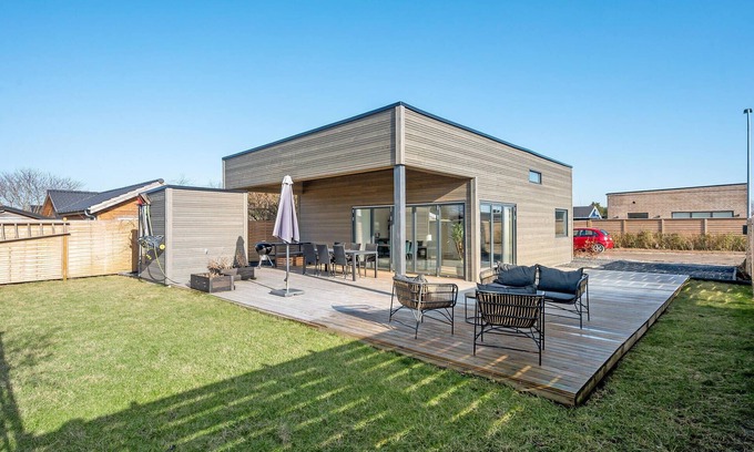 Hvidovre Municipality House | 2 bedroom nice home in Hvidovre