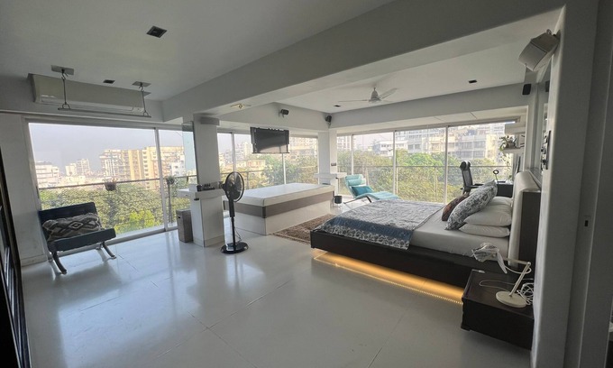 Prabhadevi Apartment | 2 Bedroom penthouse in the iconic Pali Hill. Mumbai