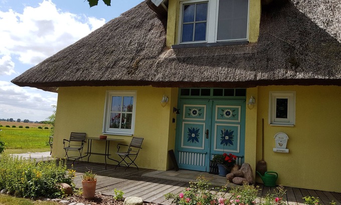 Garz/Rugen House | 2 bedroom private vacation home in silmenitz