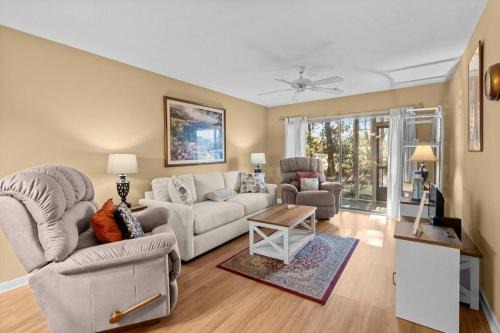 Pawleys Island Villa | 2 Bedroom True Blue Resort Villa-Ground Floor