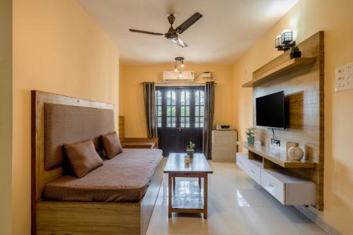 Candolim Apartment | 2 bhk apartment with paddy field view