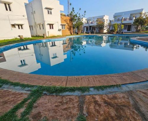 Yelagiri Resort | 2 BHK Private Villa - Air Conditioned - Free Wifi - Swimming Pool - No Alcohol Zone - Easy Stays Yelagiri