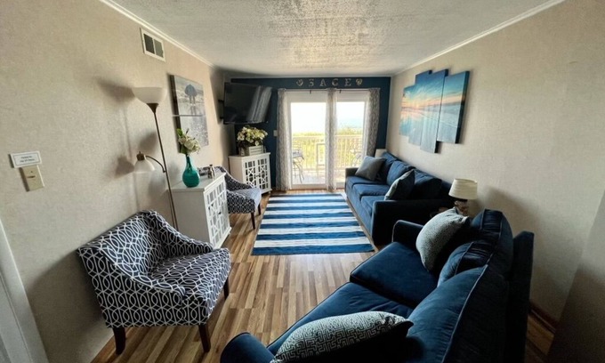 Windy Hill Condo | 2 BR, 2 Bath, Oceanfront-First Floor-Condo A6-Dog Friendly-Wifi - NO-SMOKING!