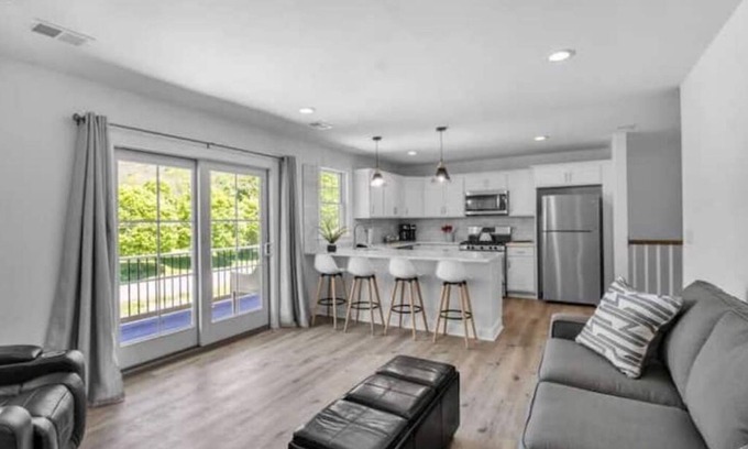 Ellicottville Apartment | 2 BR + Apartment-Walking distance to town, new build with balcony and fire table