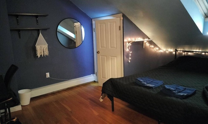 Arefth Apartment | 2-BR apt in Cambridge, close to Harvard/MIT