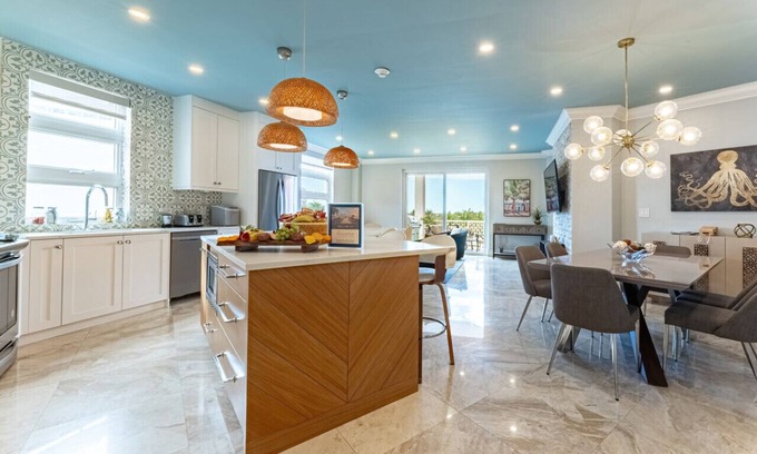 Nassau Condo | 2 BR renovated Beachfront Suite - Next to Baha Mar