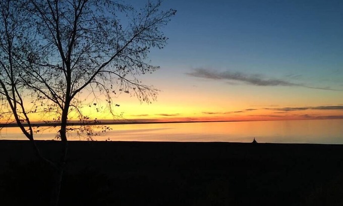 Lac-Saint-Jean-Est Regional County Municipality Ski Chalet | 2-Chalet on Lac St Jean/private beach CITQ 301480