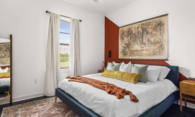 Hillsboro Village Apartment | 2 King bed and patio near Music Row