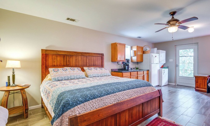 Wellborn Apartment | 2 Mi to 7f Lodge & Events: Rural Retreat!
