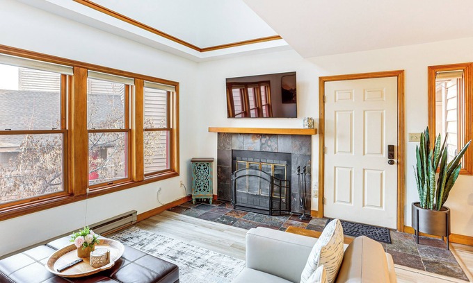Durango Condo | 2 Mi to Dtwn Durango: Family Resort Retreat!