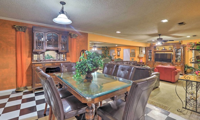 West Arlington House | 2 Mi to Lake Arlington: Spacious Escape w/Deck