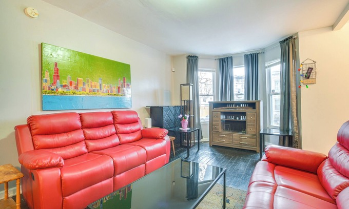 Back of the Yards House | 2 Mi to Red Line: Chicago Home Near Sherman Park