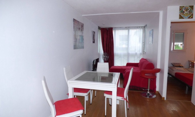Cagnes-sur-Mer Apartment | 2 p, Sun, pools in the heart of the Côte d'Azur