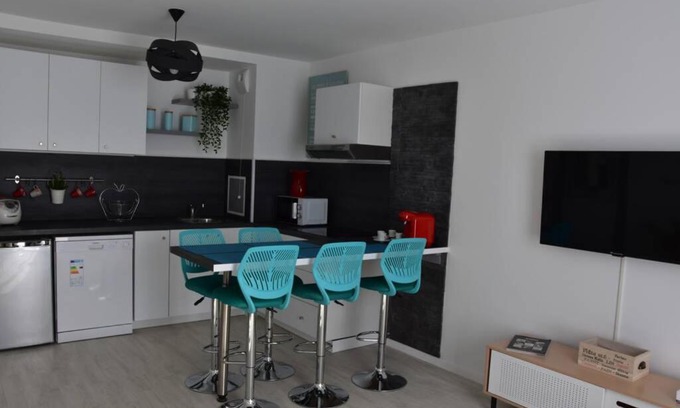 Montevrain Apartment | 2 pièces coloré proche de DisneylandParis !!!