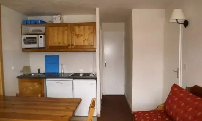 Le Pleynet Apartment | 2 ROOMS SLEEPS 5