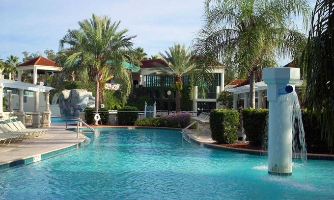 Kissimmee Hotel | 2 Spacious Suites with In-Room Jacuzzi and Kitchenette | Near Orlando's Magic
