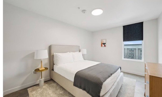 Rio Grande Hotel | 2 Units | Perfect Downtown Escape | Local Hotspots & Dining | Kitchen & Rooftop