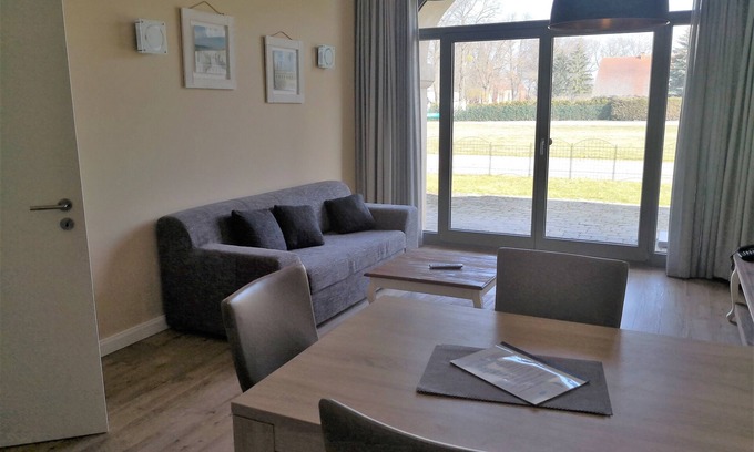 Stolpe Apartment | 2 Zimmerappartement, 60m² für bis zu 4 Personen, 1 Schlafzimmer mit Doppelbett,