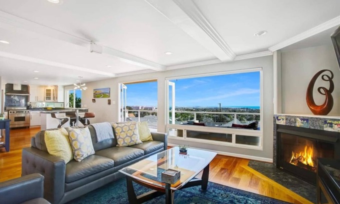 Ventura House | 20%Off Oct 16-19 Ocean Views/Great Reviews -HotTub