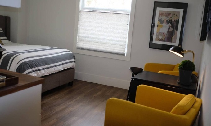 Downtown San Jose Apartment | 209-LG Studio in Center of San Pedro Sq. San Jose!