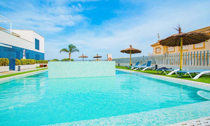 Orihuela Costa Ski Chalet | 210 New Mar Pool - Alicante Holiday