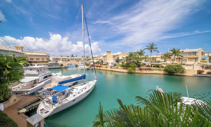 Douglas Condo | 229 Port St. Charles Marina, Speightstown, Barbadosn