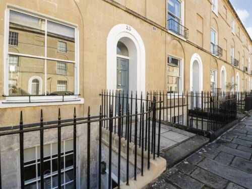 Bath House | 23 Daniel Street
