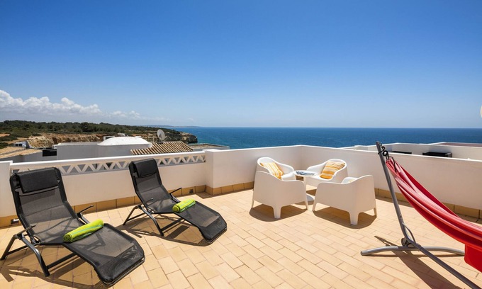 Carvoeiro Ski Chalet | 23 Terraços de Benagil (Casa Alvorada)