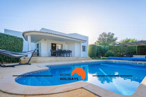 Alpouvar Villa | #239 Vivenda V3 com Piscina by Home Holidays