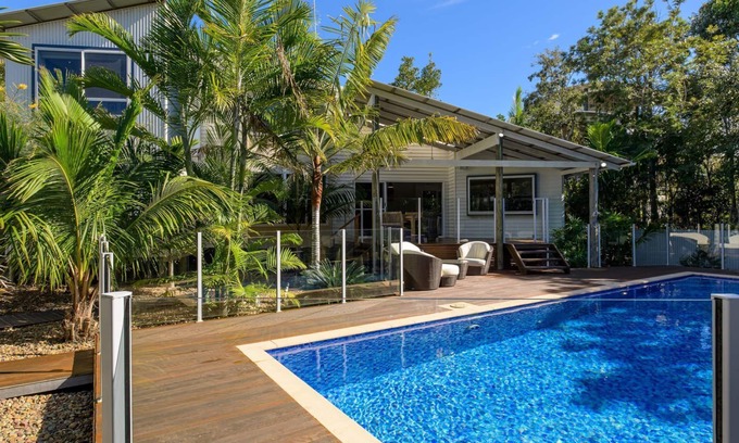 Rainbow Beach House | 24 Naiad Court - Your luxury oasis at the beach