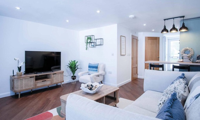 Saundersfoot Apartment | 25 Captains Walk - 1 Bedroom Apartment - Saundersfoot