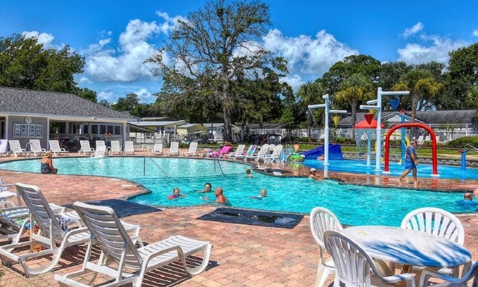 Garden City Cottage | 272 Flamingo Oceanside Village Waterfront Cottage