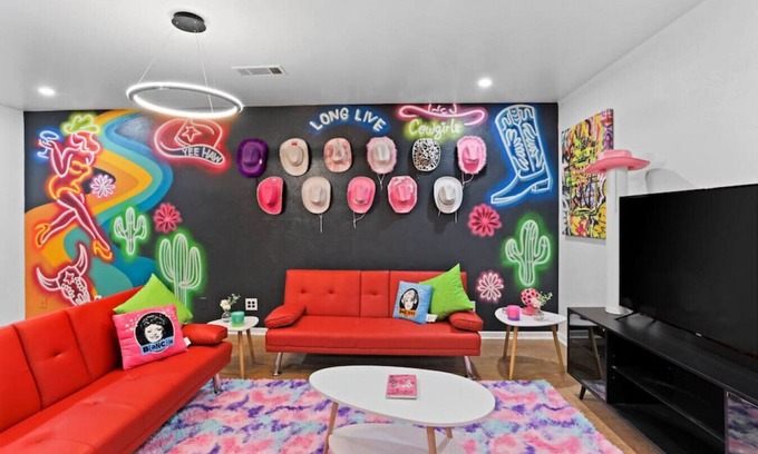 Oak Cliff House | 2819 Lourdes · Awesome Oak Cliff getaway close to the Action!
