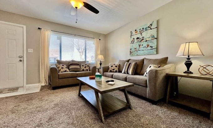 New Miami Apartment | 285 Whitaker unit A · Welcoming Two Bedroom Apartment on Whitaker