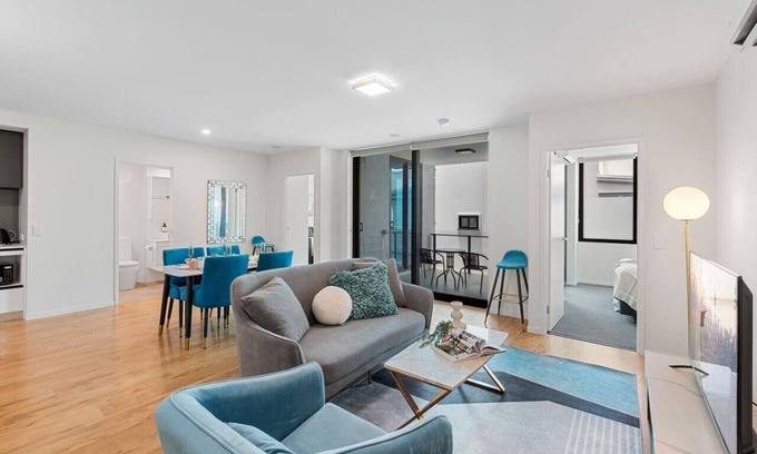 South Brisbane Apartment | 2BD Apt in central Brisbane