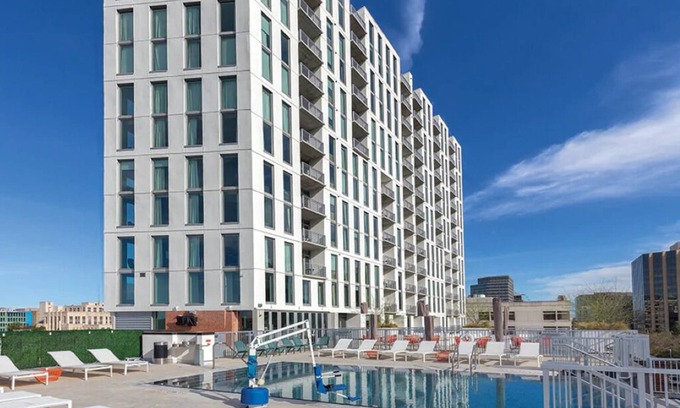 West End Condo | 2BD/Austin with 2 Baths and Rooftop Pool!