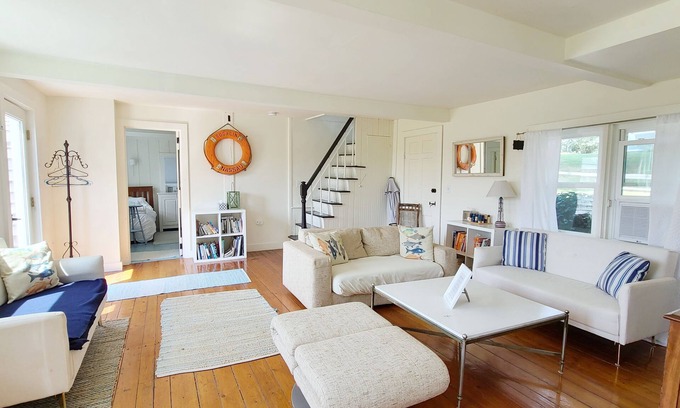 Wellfleet House | 2BD Cottage-A/C, Enclosed Outdoor Shower, Walk to Mayo Beach & Wellfleet Center