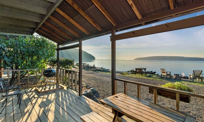 West Beach Cabin | 2BR Cabin on prime walk-out sand and pebble beach!