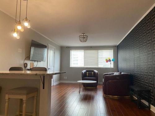Downtown Atlanta House | 2BR Chic Downtown ATL Condo w Free Parking LM602