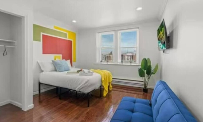 West Philadelphia Apartment | 2BR Comfortable Family Apartment