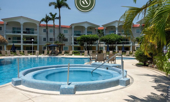 Puerto Marquez Apartment | 2BR Condo in Acapulco with Private Patio - Pool