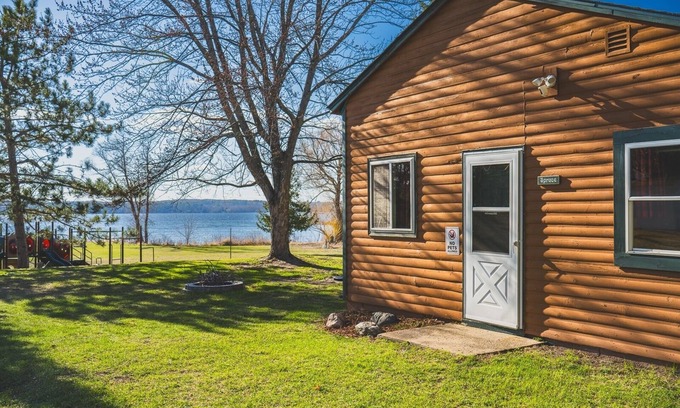 Backus Cabin | 2BR Lakefront Cabin w/Private Launch & Dock