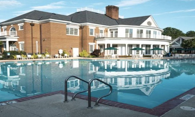 Williamsburg Resort | 2nd Fabulous 4-bedroom resort! Integrated rooms designed for family fun.
